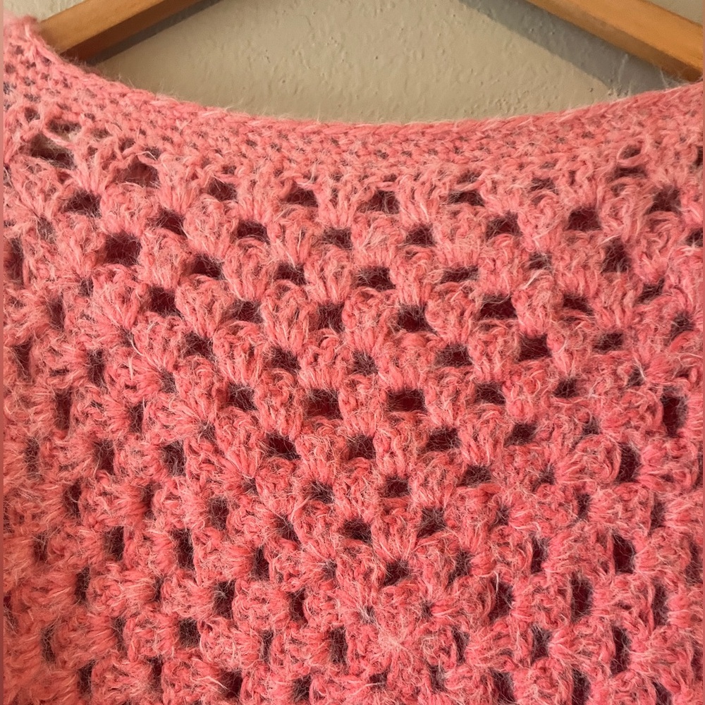 Handmade Crochet Pink Ombre Granny Square Fuzzy Sweater Size S/M - Picture 8 of 8